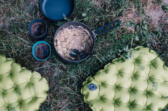Oatmeal breakfast camping