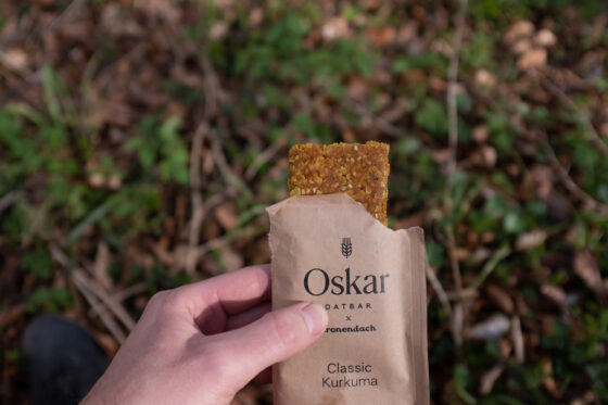 Oskar kurkuma oat bar