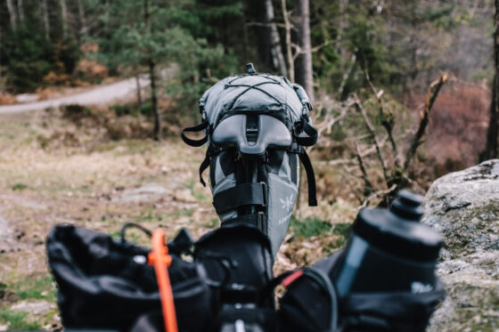 Close up of the Apidura Backcountry Saddle Pack on the 3T Exploro